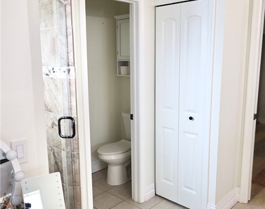 6123 Montego Bay Loop - Photo Thumbnail 12