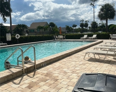 6123 Montego Bay Loop - Photo Thumbnail 21