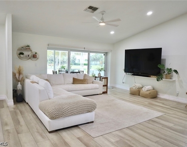 6123 Montego Bay Loop - Photo Thumbnail 2