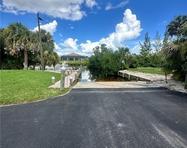 6123 Montego Bay Loop - Photo Thumbnail 23
