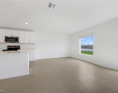 17158 Pompeii Way - Photo Thumbnail 12