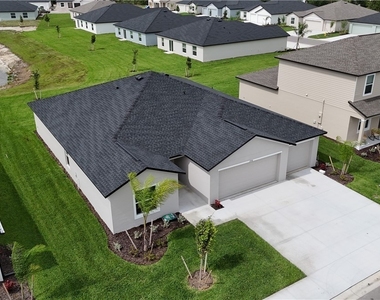 17158 Pompeii Way - Photo Thumbnail 4