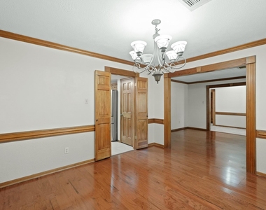 12903 Wincrest Court - Photo Thumbnail 2