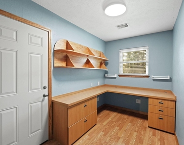 12903 Wincrest Court - Photo Thumbnail 33