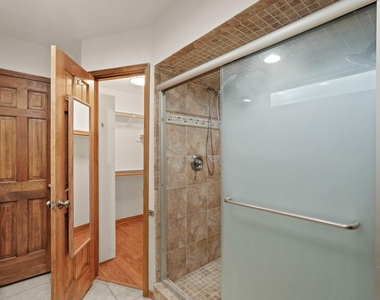 12903 Wincrest Court - Photo Thumbnail 15