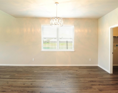24735 Allori Ct - Photo Thumbnail 13