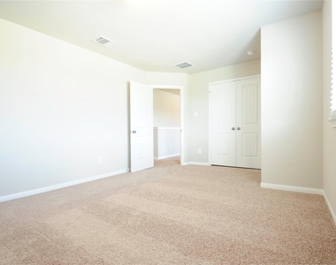 24735 Allori Ct - Photo Thumbnail 36
