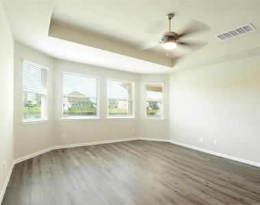 24735 Allori Ct - Photo Thumbnail 20