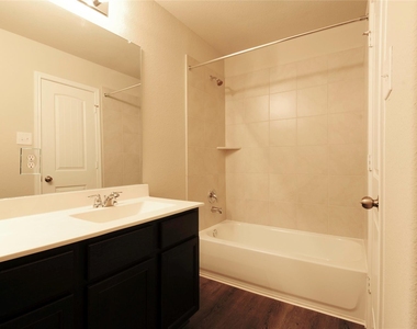 24735 Allori Ct - Photo Thumbnail 38