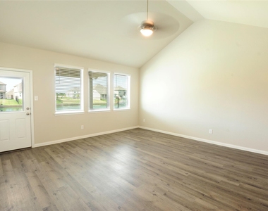 24735 Allori Ct - Photo Thumbnail 16