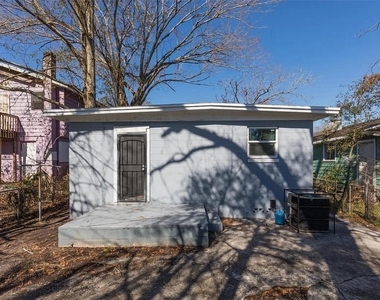 1539 Union St - Photo Thumbnail 14