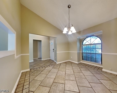 8287 Rocky Creek Court - Photo Thumbnail 7