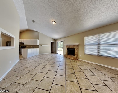 8287 Rocky Creek Court - Photo Thumbnail 4