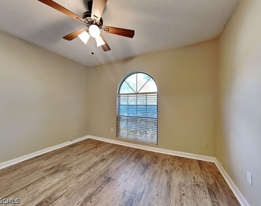 8287 Rocky Creek Court - Photo Thumbnail 13