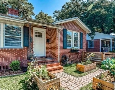 4819 Attleboro Street - Photo Thumbnail 23