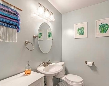 4819 Attleboro Street - Photo Thumbnail 3