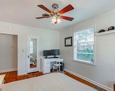 4819 Attleboro Street - Photo Thumbnail 18