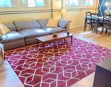 711 Ne 6th Pl - Photo Thumbnail 13