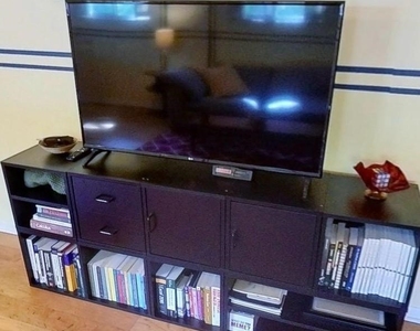 711 Ne 6th Pl - Photo Thumbnail 10