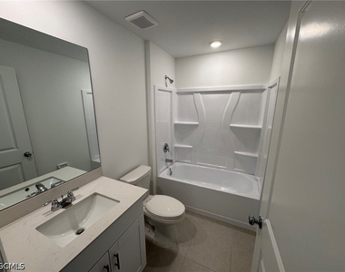 17313 Cantu Court - Photo Thumbnail 5