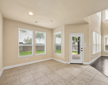 27903 Hunters Rock Lane - Photo Thumbnail 5