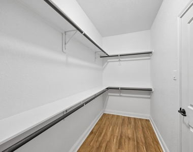 27903 Hunters Rock Lane - Photo Thumbnail 19