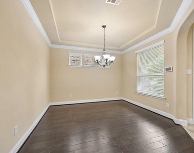 27903 Hunters Rock Lane - Photo Thumbnail 7