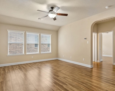 27903 Hunters Rock Lane - Photo Thumbnail 21