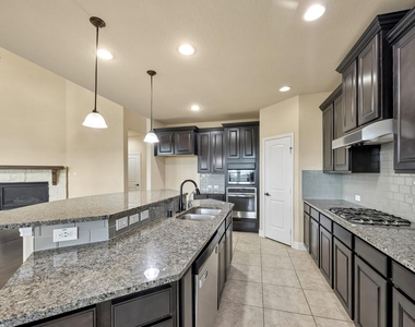 27903 Hunters Rock Lane - Photo Thumbnail 13
