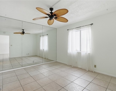 2885 Palm Beach Boulevard - Photo Thumbnail 8
