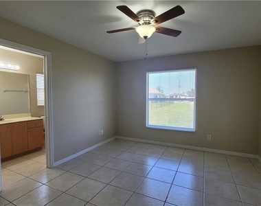 2026 Andalusia Boulevard - Photo Thumbnail 8