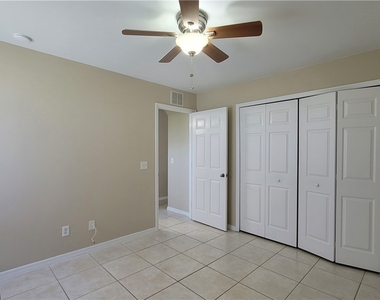 2026 Andalusia Boulevard - Photo Thumbnail 15