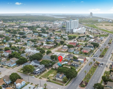 814 Broadway Street - Photo Thumbnail 19