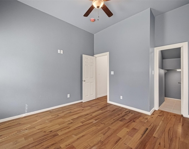 224 N Stiles Street - Photo Thumbnail 16