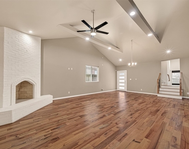 224 N Stiles Street - Photo Thumbnail 6