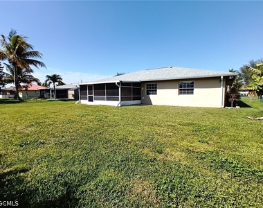 1326 Se 23rd Terrace - Photo Thumbnail 18