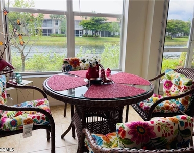 9582 Hemingway Lane - Photo Thumbnail 12