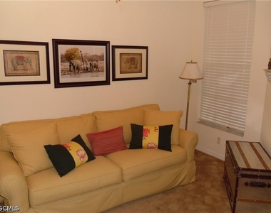 9582 Hemingway Lane - Photo Thumbnail 13