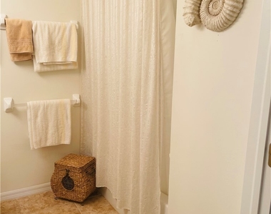 9582 Hemingway Lane - Photo Thumbnail 20