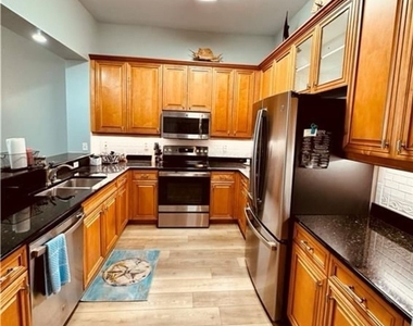 5114 Melbourne Street - Photo Thumbnail 11