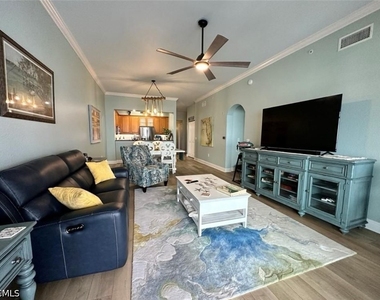 5114 Melbourne Street - Photo Thumbnail 7
