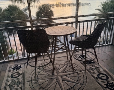 5114 Melbourne Street - Photo Thumbnail 3