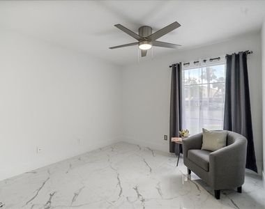 1212 Se 6th Terrace - Photo Thumbnail 22
