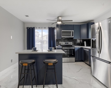 1212 Se 6th Terrace - Photo Thumbnail 13