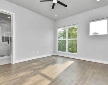 1320 Eberhard Street - Photo Thumbnail 29