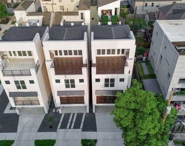1320 Eberhard Street - Photo Thumbnail 4