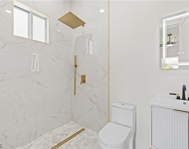 430 Petite Avenue - Photo Thumbnail 28