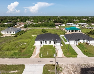 430 Petite Avenue - Photo Thumbnail 44
