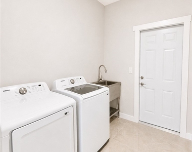 2116 Ne 22nd Avenue - Photo Thumbnail 31