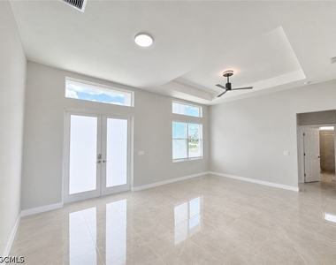 2116 Ne 22nd Avenue - Photo Thumbnail 1